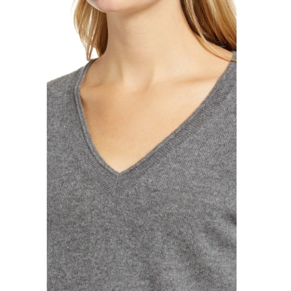 Halogen V-Neck Cashmere Sweater Dark Grey XS NWOT - Picture 3 of 11